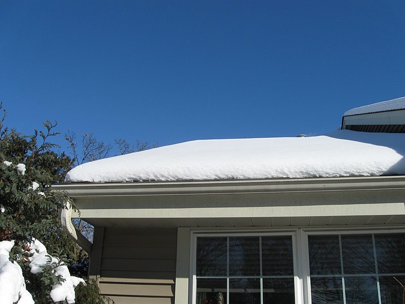 Versa Screen Ice Blaster and Heated Gutter Guard